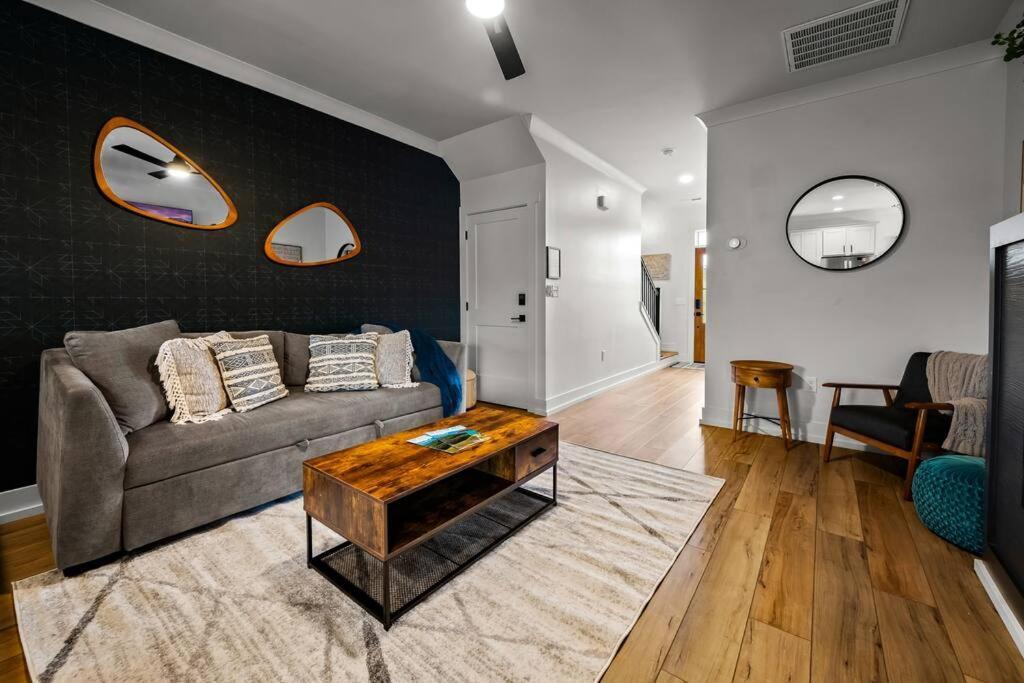 *Dog Friendly*Modern Home-Minutes To Dollywood, Gatlinburg, Smoky Mountains & Pigeon Forge! Exteriör bild